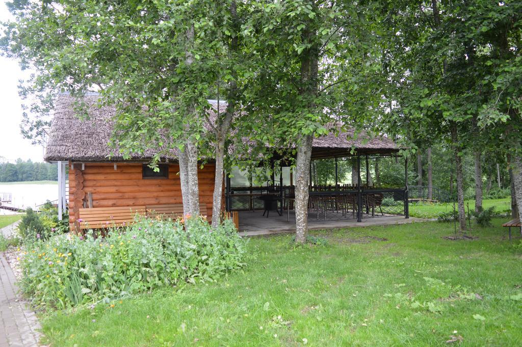 Guest House Kalnu Pupoli Šenheida Exterior foto